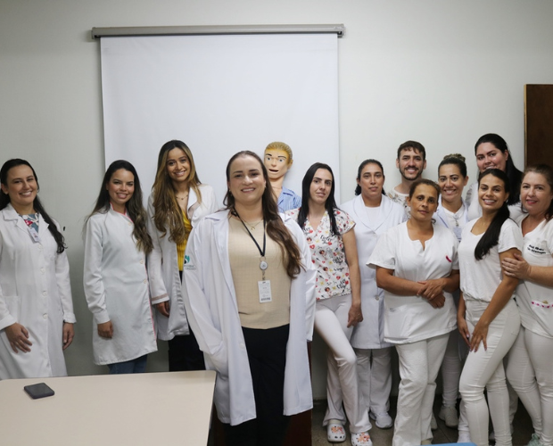 Servio de Odontologia realiza treinamento indito para equipe de Enfermagem do CHSL